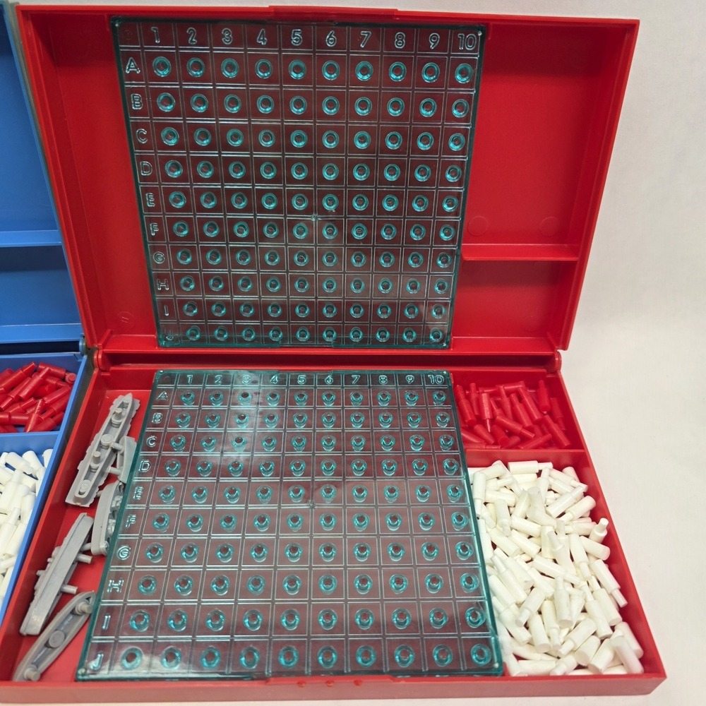 Vintage 1971 Battleship Board‎ Game ~ Milton Bradley, All Pieces Includes - Picture 5 of 7